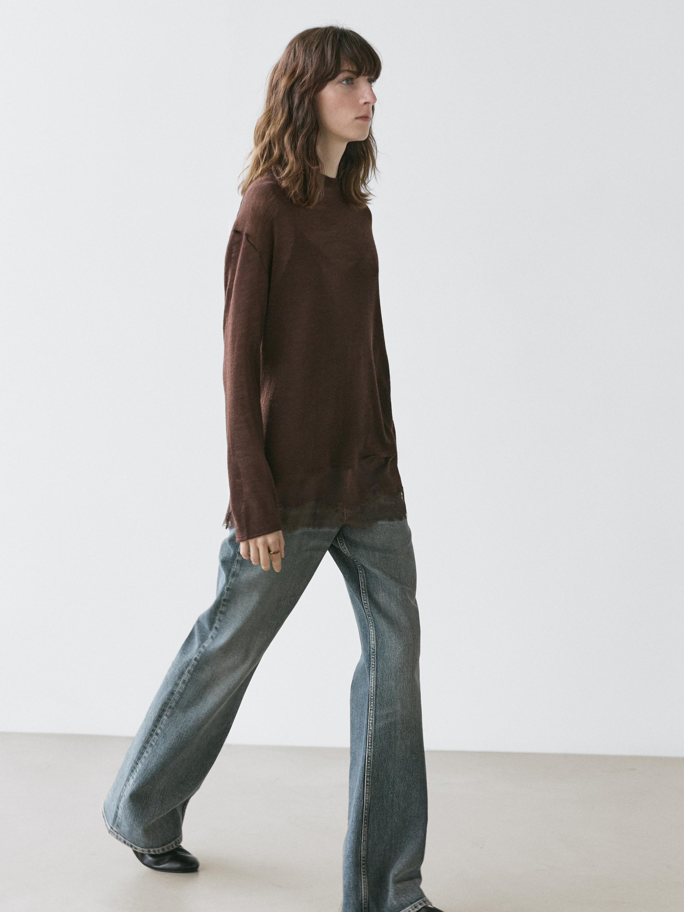Long sleeve T-shirt with lace detail